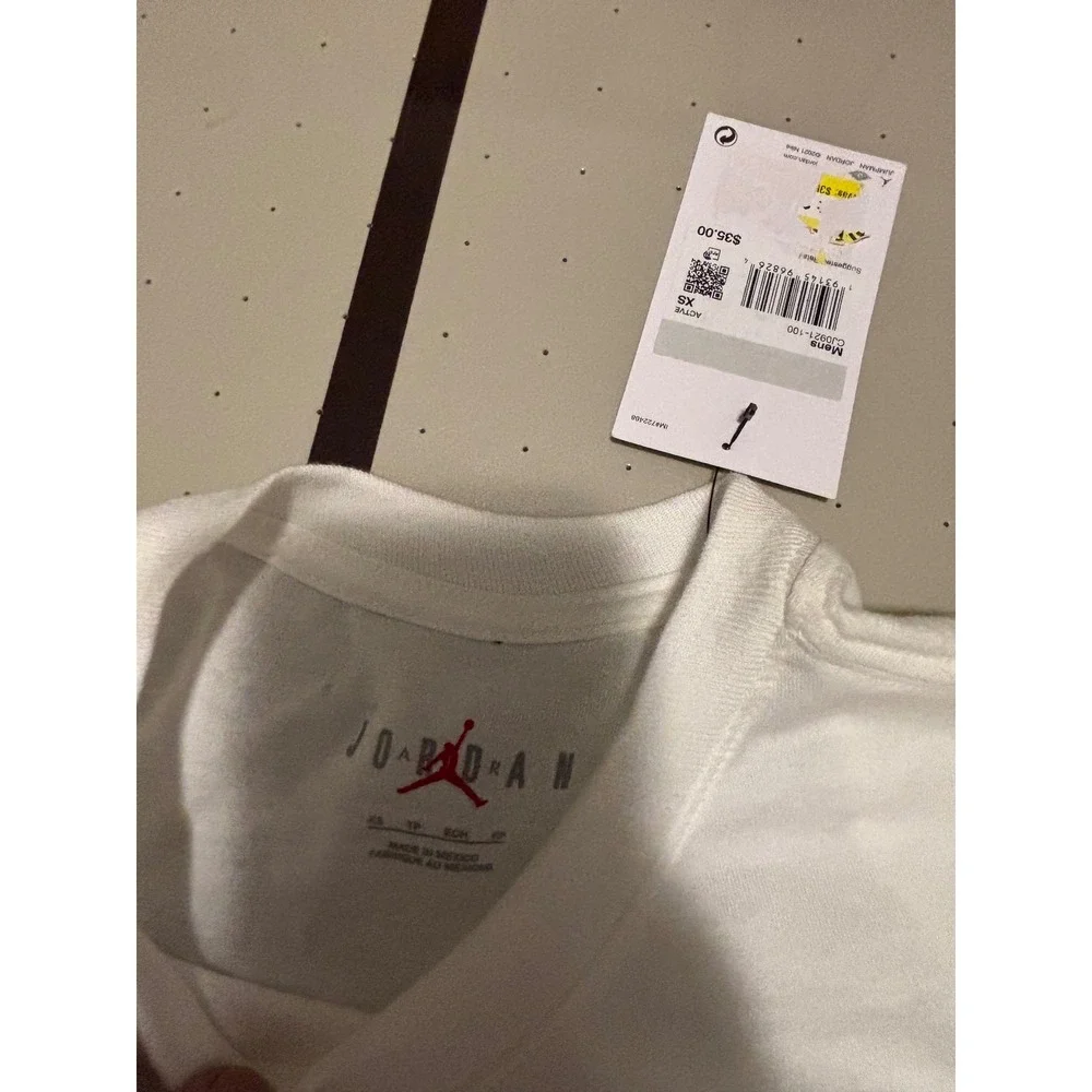 1194 Jordan Jumpman Graphic T-Shirt Mens XS White Black CJ0921-100 NWT